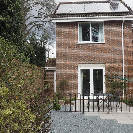 Brundall House Villa Norwich Exterior photo