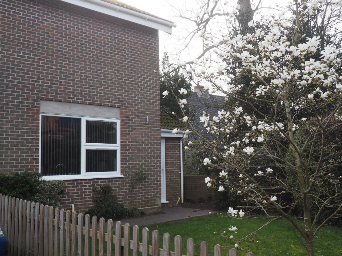 Brundall House Villa Norwich Exterior photo